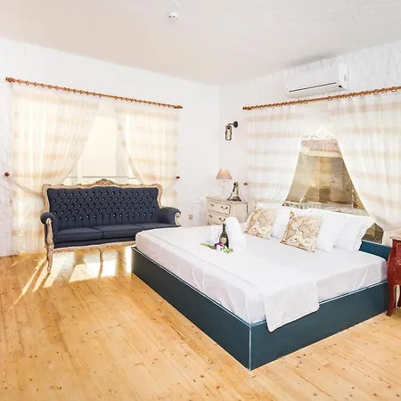 Müptela Alaçatı Hotel