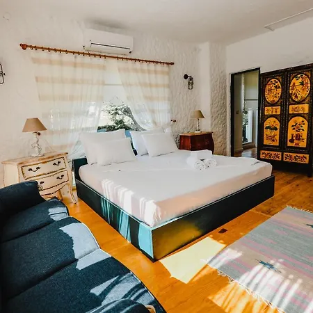 Mueptela Alacati 3* Кешме