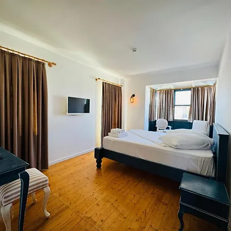 Müptela Alaçatı 3*